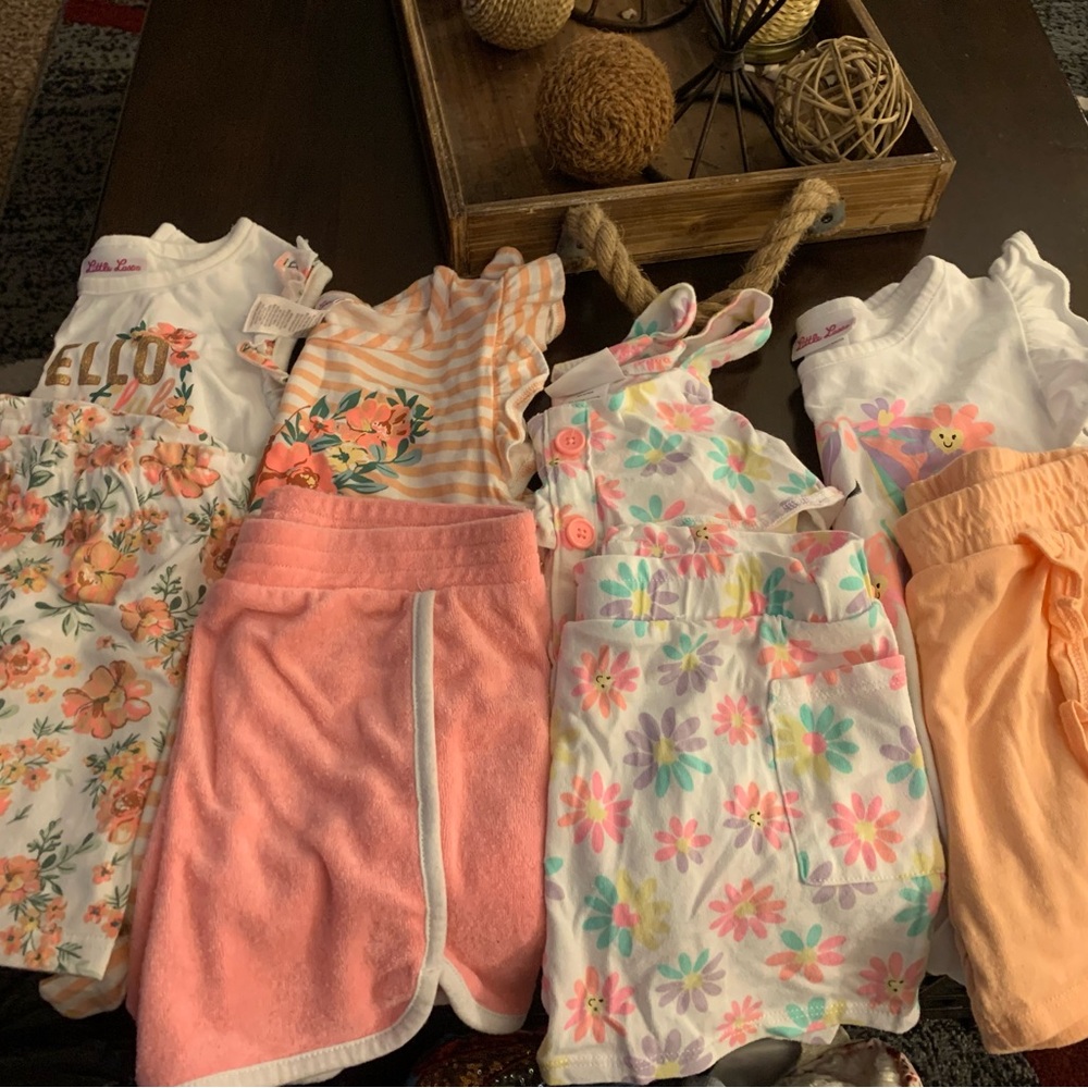 Floral and Solid Baby Onesies Set